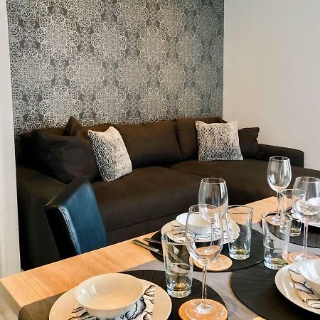 בינגן אם ריין Schoene, Neue Ferienwohnung Am Rhein Und Mit Balkon מראה חיצוני תמונה